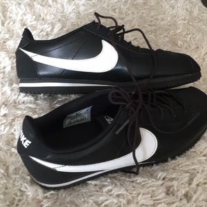 Nike Cortez